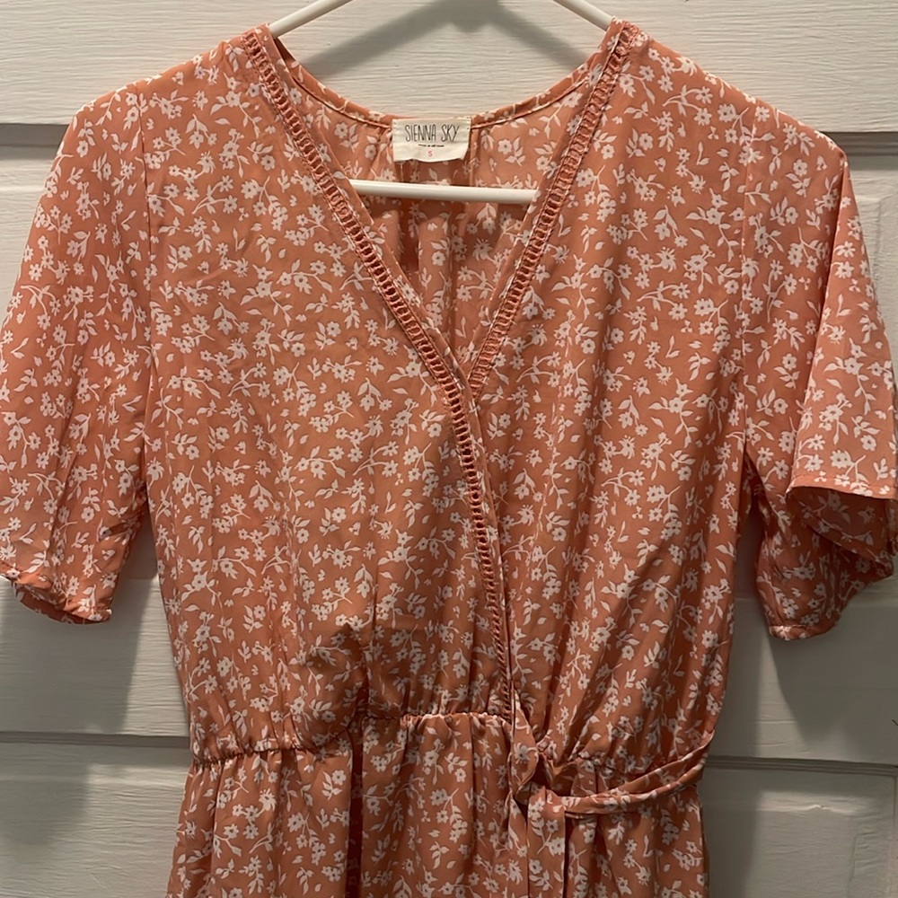 Floral wrap top